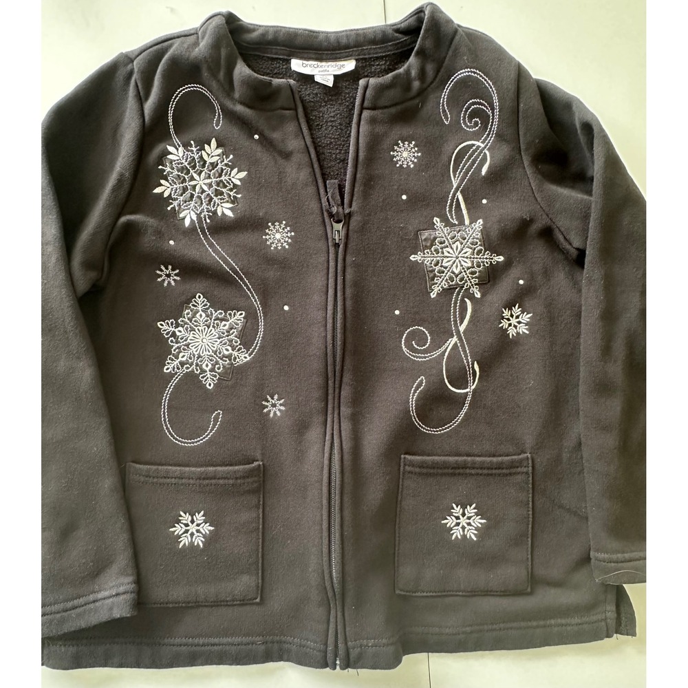 Breckenridge Petite Black Snowflake Embroidered Zip Up Fleece Sweatshirt PM